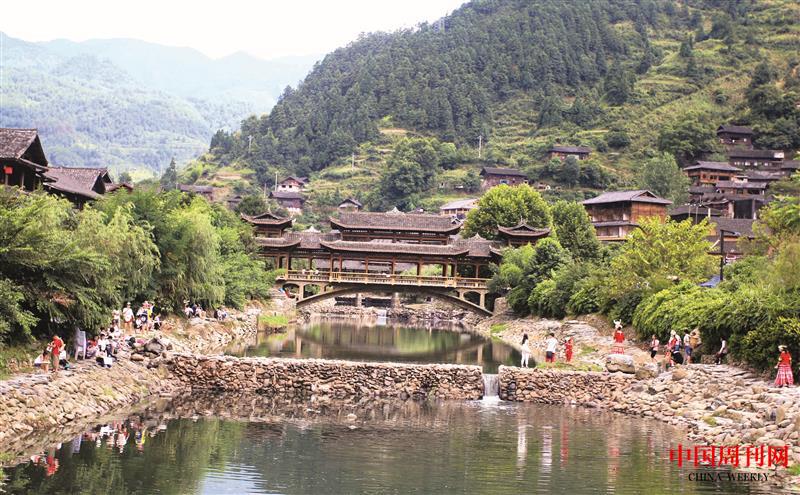 風(fēng)雨橋.jpg